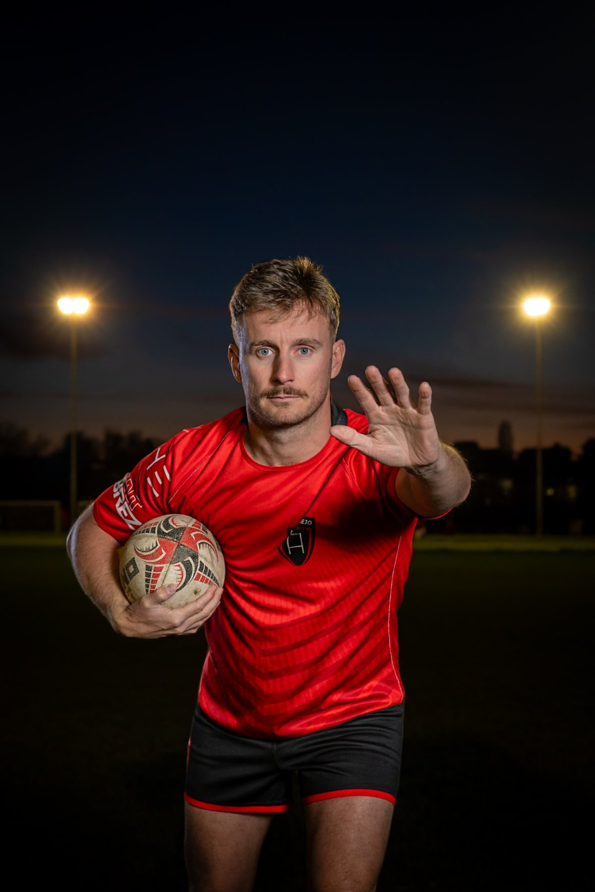 Michael Photographie Albaladejo Rugby Club Lausanne portrait rugbyman charge