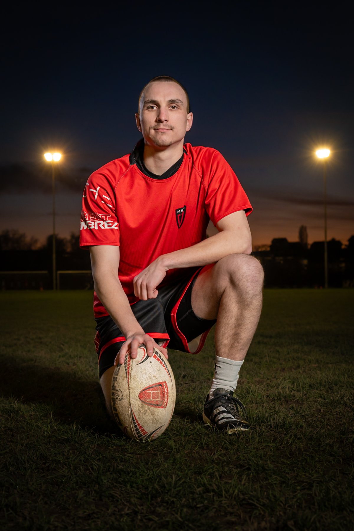 Michael Photographie Albaladejo Rugby Club Lausanne portrait rugbyman Pose avec Ballon